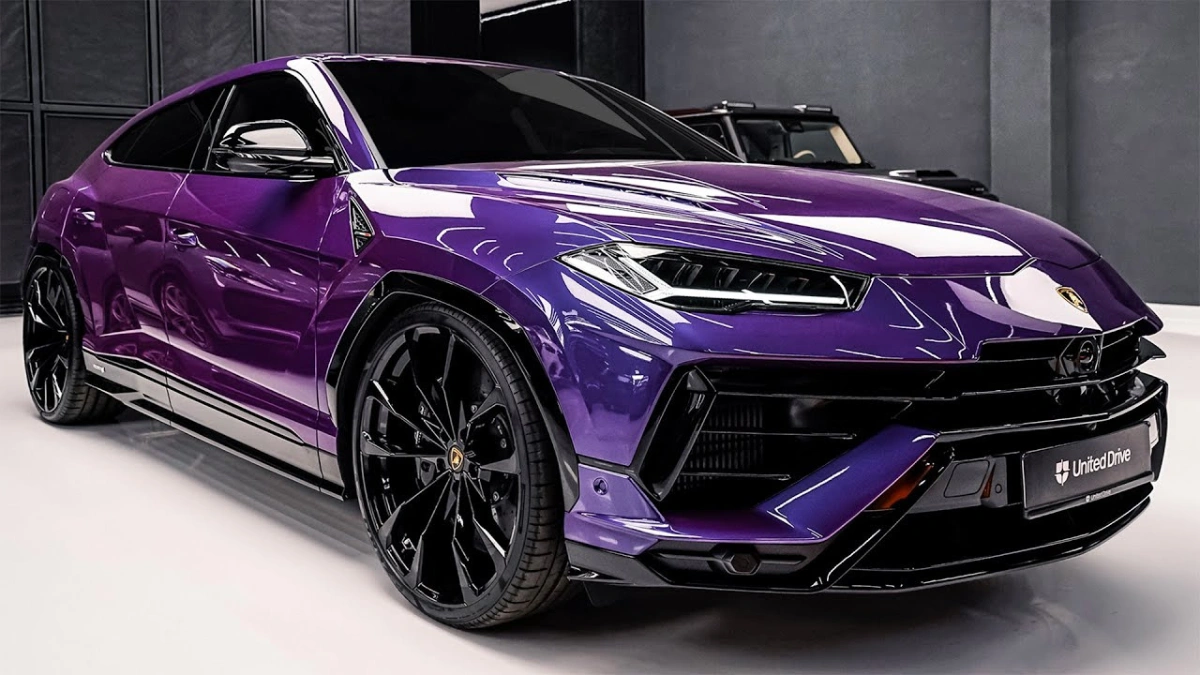 2025 Lamborghini Urus S