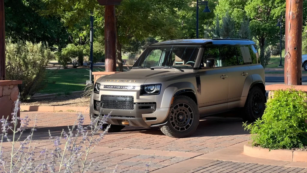 2025 Land Rover Defender
