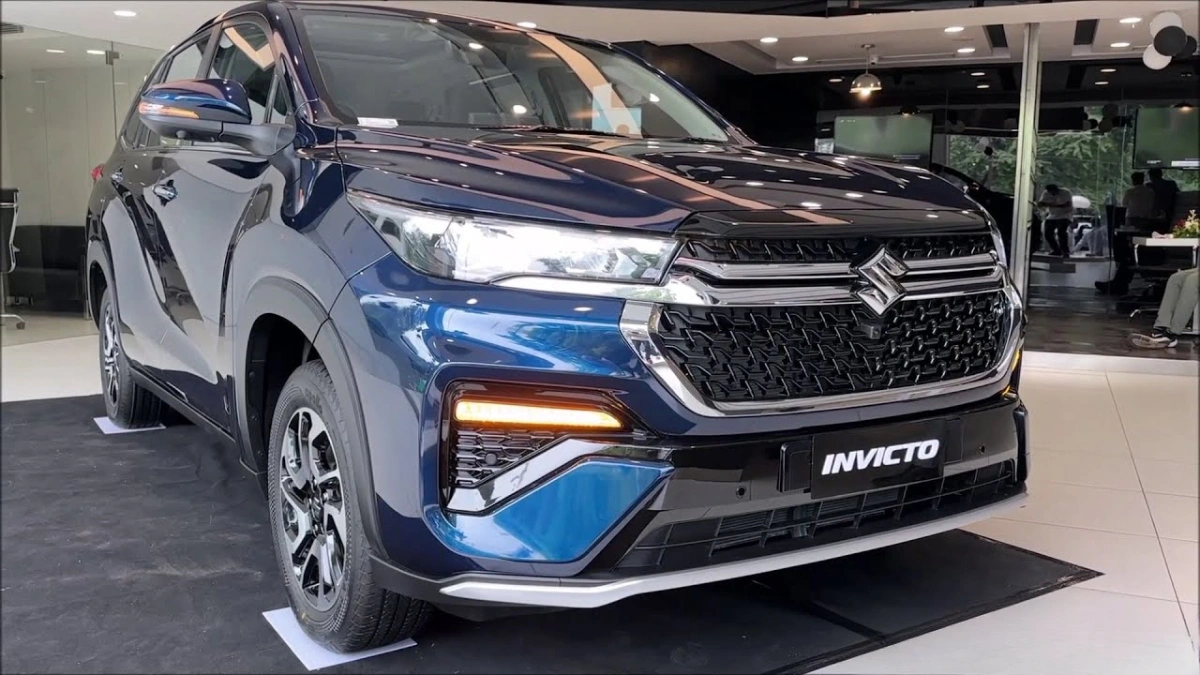 Maruti Suzuki Invicto Alpha Plus 2025